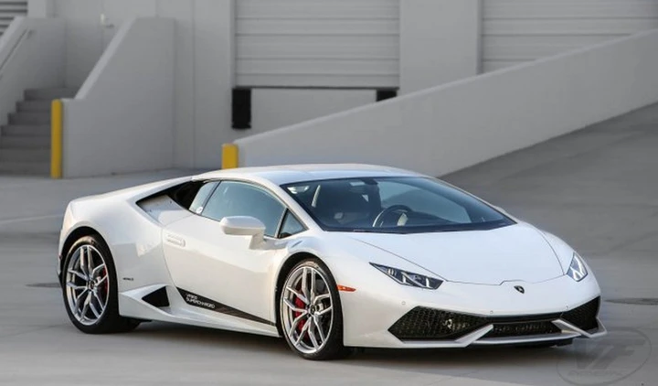 Lamborghini Huracan by VF Engineering