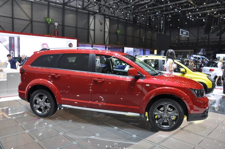 Fiat Freemont Cross al Salone di Ginevra 2014