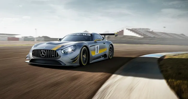 Mercedes AMG GT3 al Salone di Ginevra 2015