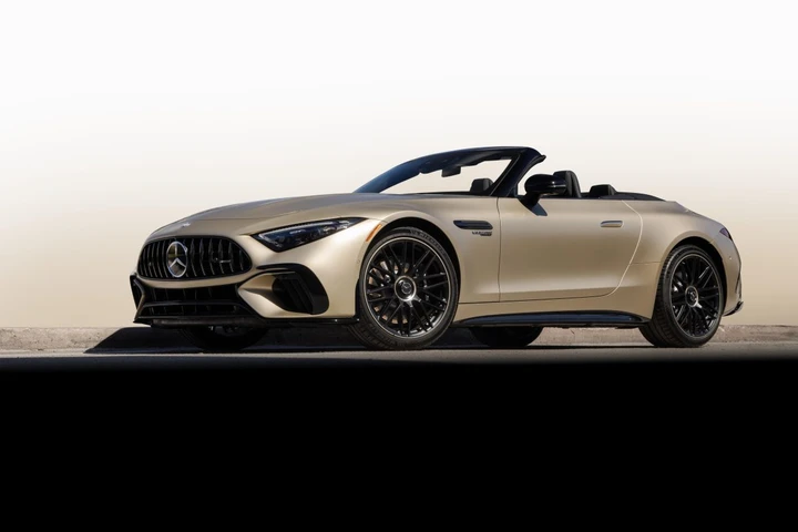 Mercedes-AMG SL 63 MANUFAKTUR Golden Coast: lusso e performance da 585 CV