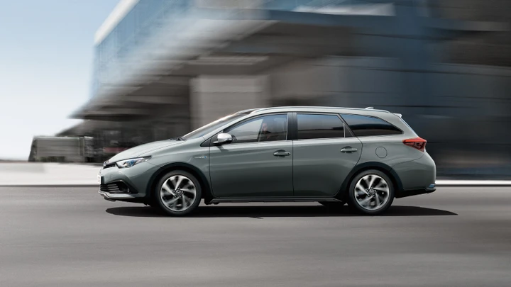 Toyota Auris Touring Sports Hybrid nella flotta di Carlsberg