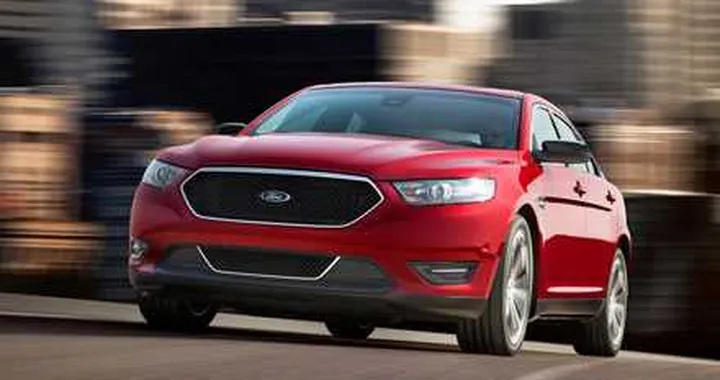 Ford Taurus: ammiraglia a stelle e strisce
