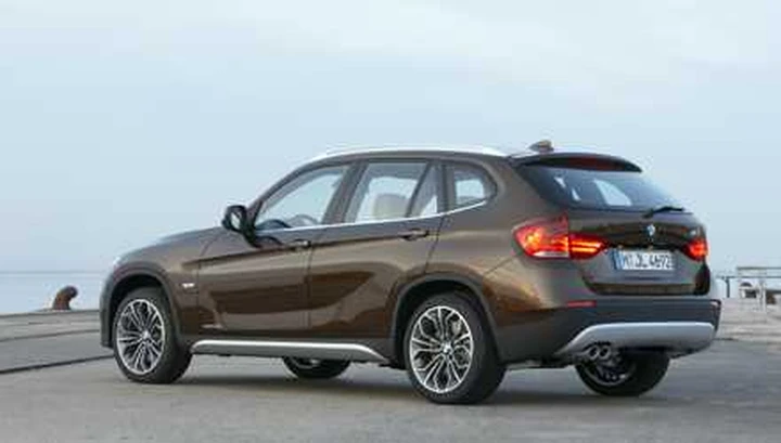 Nuove versioni per la compatta SUV BMW X1