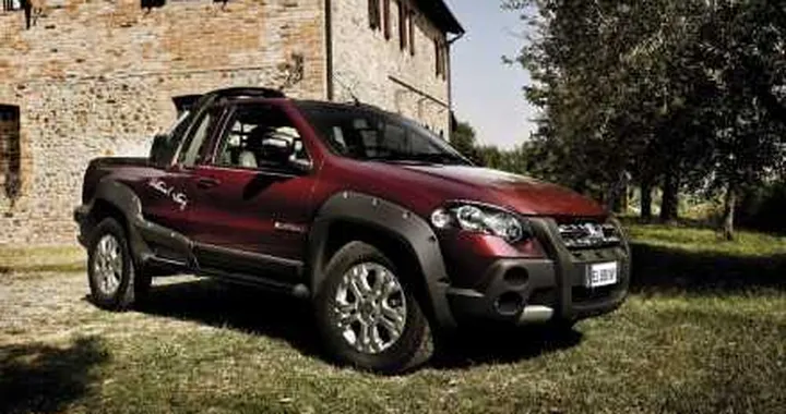 Nuovo Fiat Strada by Lumberjack