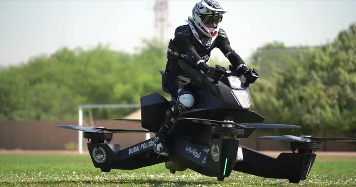 Hoversurf: la moto volante dalla Russia