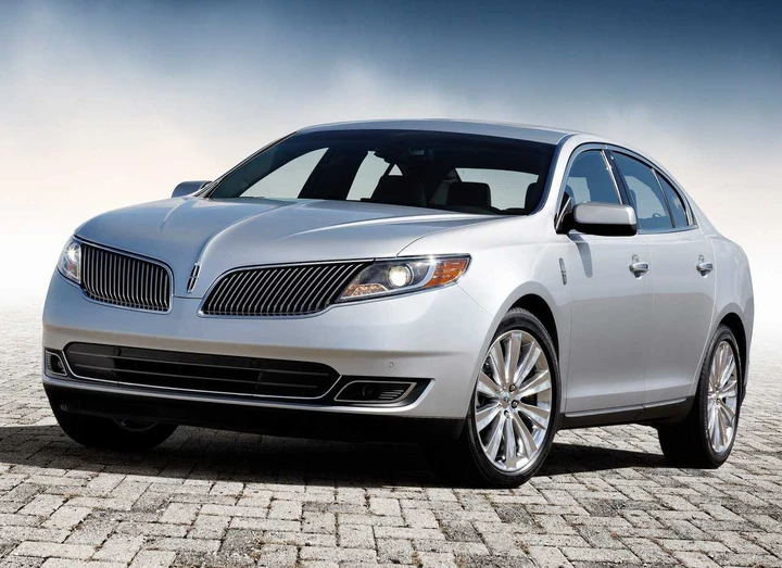 Lincoln MKS
