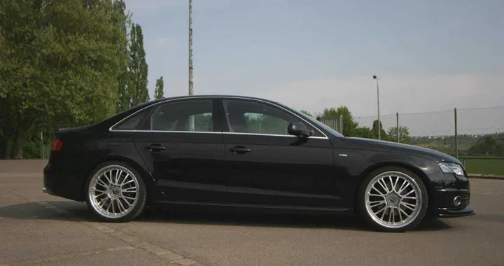 Audi A4: più accattivante con il kit JMS