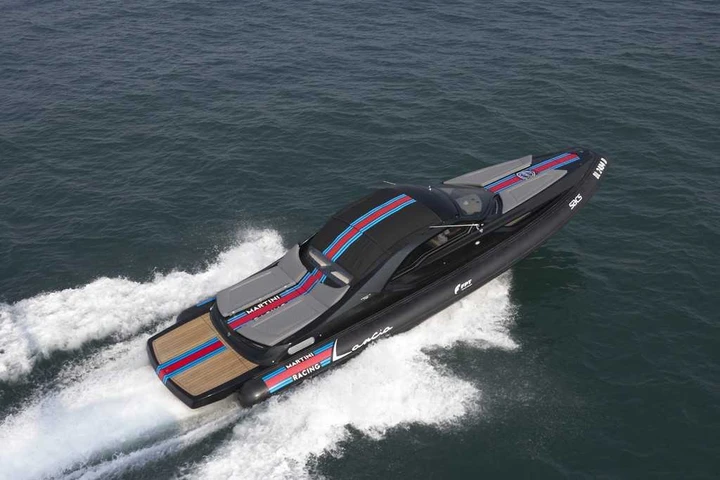 La lancia di Lancia alla Mostra di Venezia
