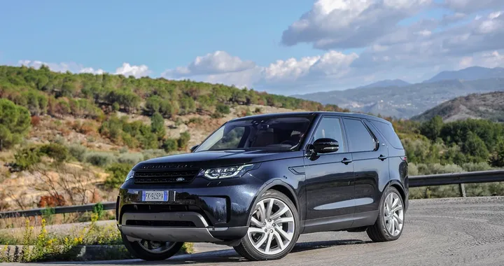 Land Rover Discovery 3.0 TD6 First Edition: la prova su strada