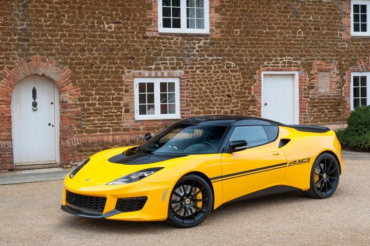 Lotus Evora Sport 410: immagini ufficiali
