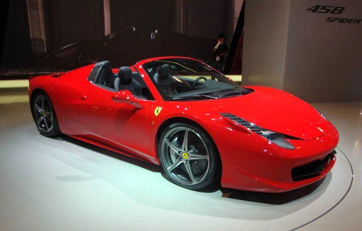 Ferrari 458 Spider, nuovo video ufficiale