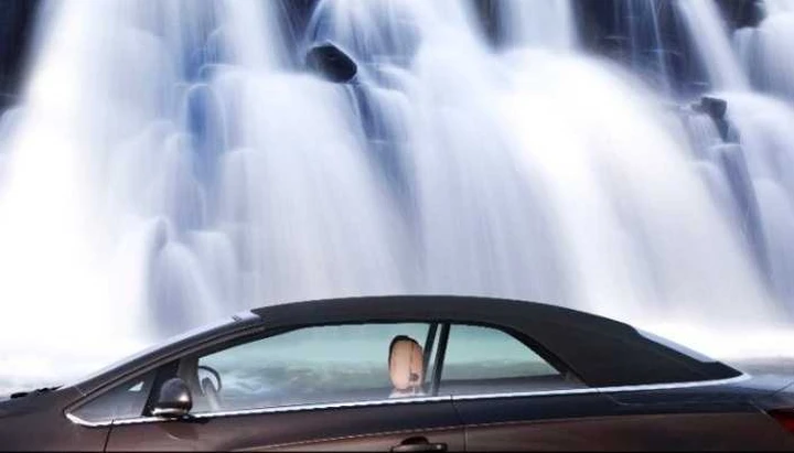Opel Cascada: la nuova cabrio del Fulmine
