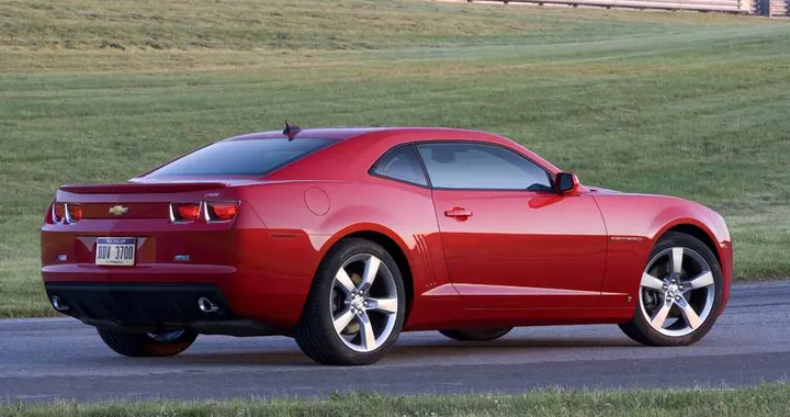 Camaro e Mustang sbarcheranno in Europa