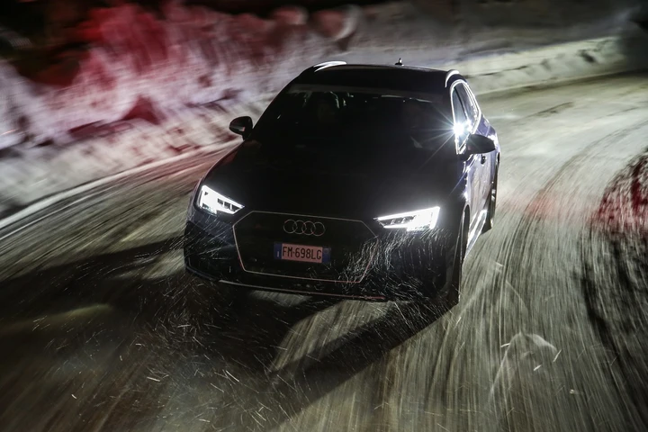 Audi 20Quattro ore delle Alpi: “land of RS4 Avant”