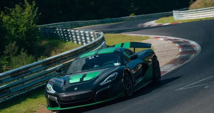 Rimac Nevera stabilisce un nuovo record sul Nurburgring [FOTO e VIDEO]