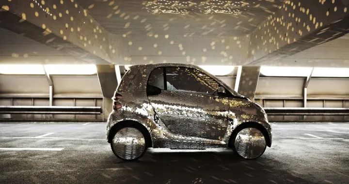 Smart: la rivoluzionaria citycar compie 20 anni