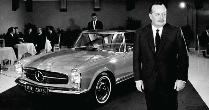 Mercedes festeggia i 40 anni di attività in Italia