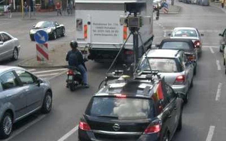 Google Street View, in Italia si, in Svizzera 