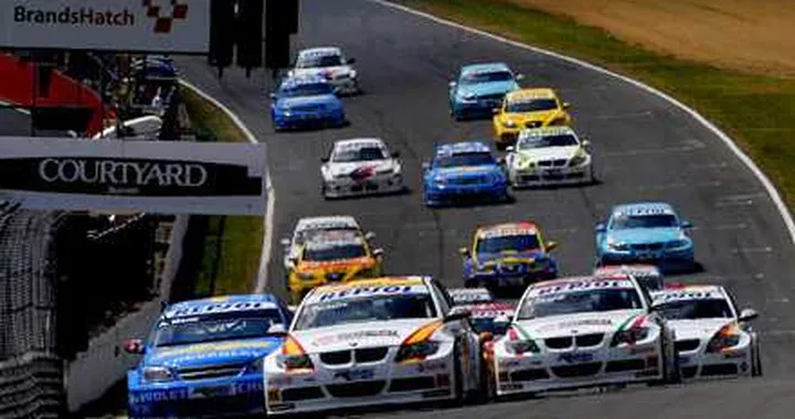 Wtcc: a Brands Hatch in testa Chevrolet e Bmw
