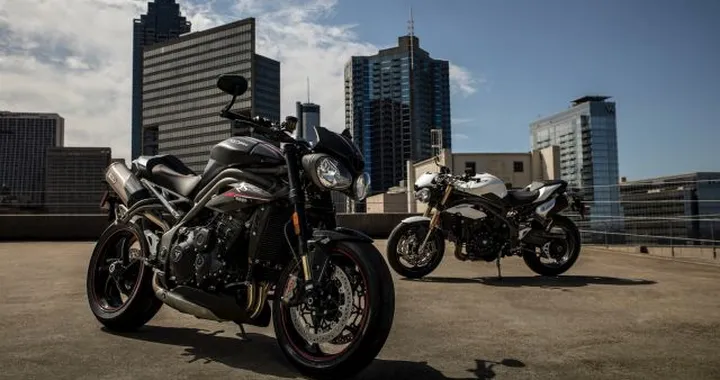 Triumph: arrivano le nuove Speed Triple S e RS
