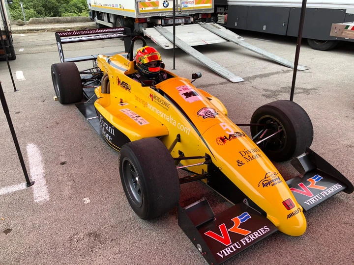 Ian Galea ed One Racing Team Limited all'attacco della Val d'Anapo Sortino