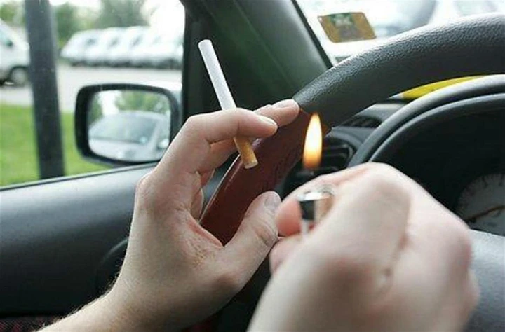 L'Inghilterra dice stop al fumo in auto