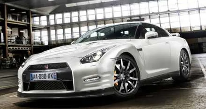 Nissan GT-R e GT-R Egoist MY 2011