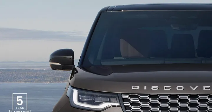 Range Rover, Defender e Discovery: la garanzia passa a 5 anni su tutti i nuovi modelli