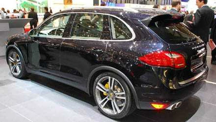 Ecco la Porsche Cayenne ibrida a Ginevra