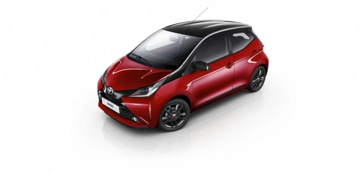 Toyota Aygo X-CITE Red Edition: prezzo da 11.700 euro