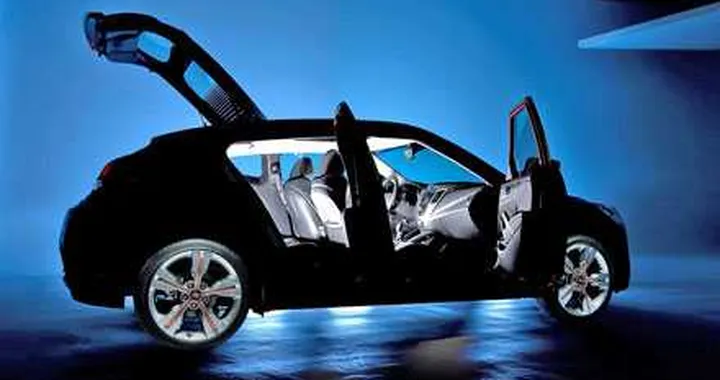 Hyundai Veloster: quella porta in più...