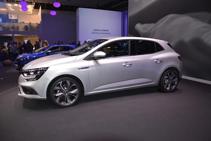 Renault: a Francoforte debutta la nuova Megane