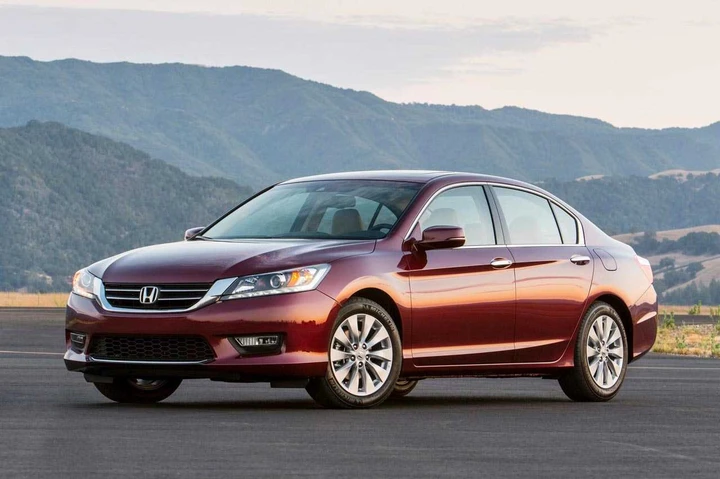 Nuova Honda Accord 2013