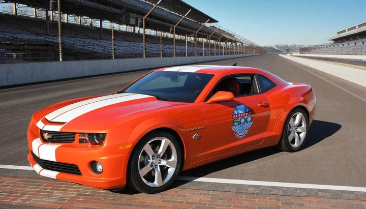 Chevrolet Camaro 2SS
