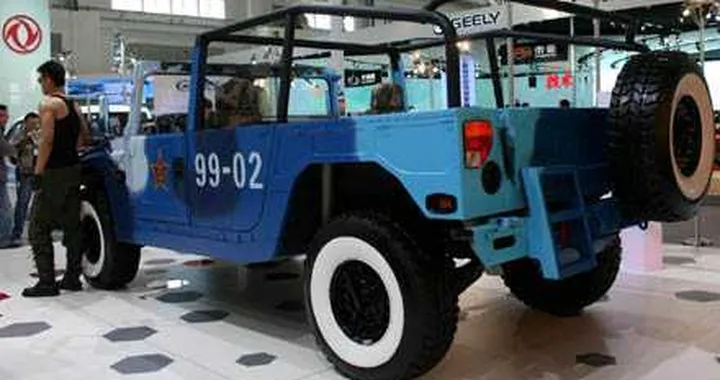 Pechino: l'Hummer cinese si chiama Dongfeng