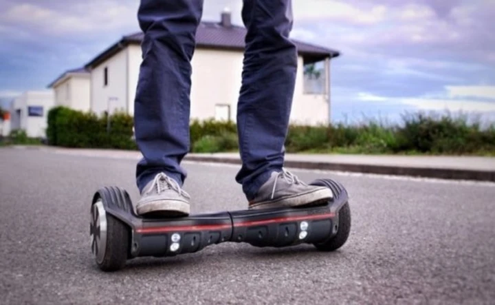 Manovra: via alla sperimentazione di monopattini elettrici, hoverboard e segway