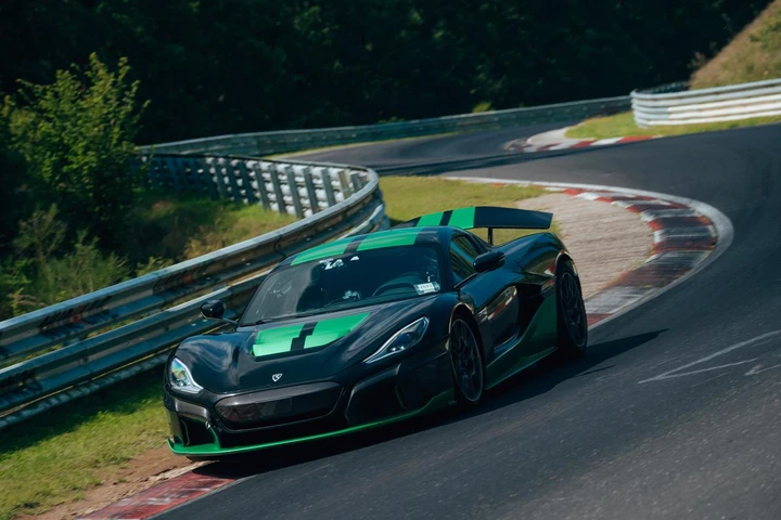 Rimac Nevera stabilisce un nuovo record sul Nurburgring [FOTO e VIDEO]