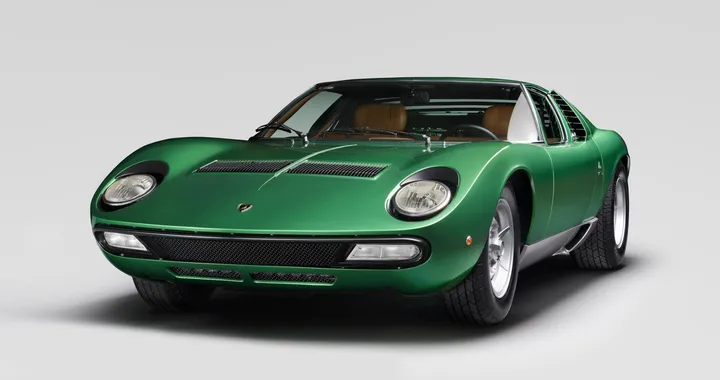 Lamborghini restaura una Miura del 1971