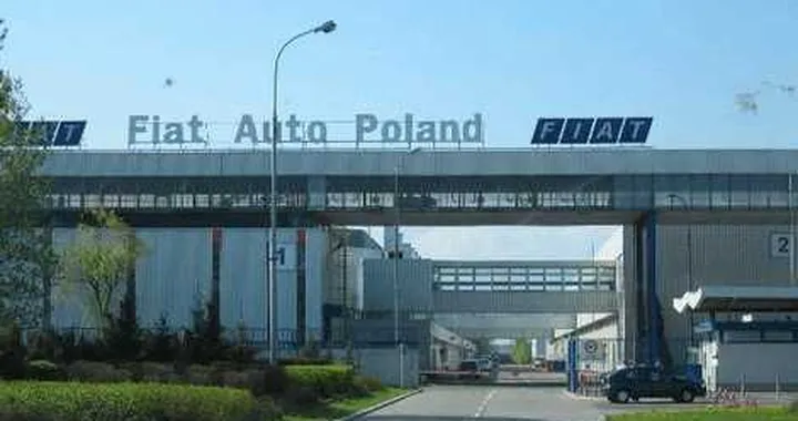 Fiat, operai in Polonia: no alla Panda in Italia