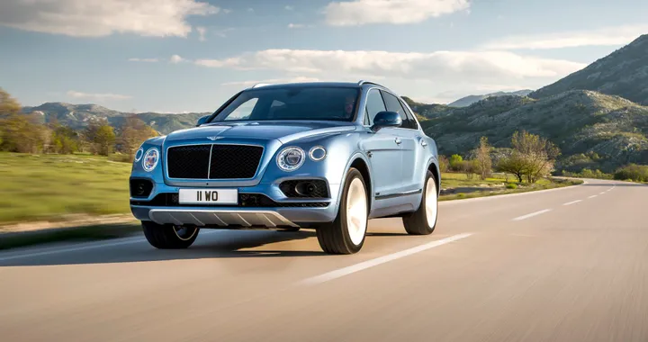Bentley Bentayga Turbodiesel: potenza triturbo
