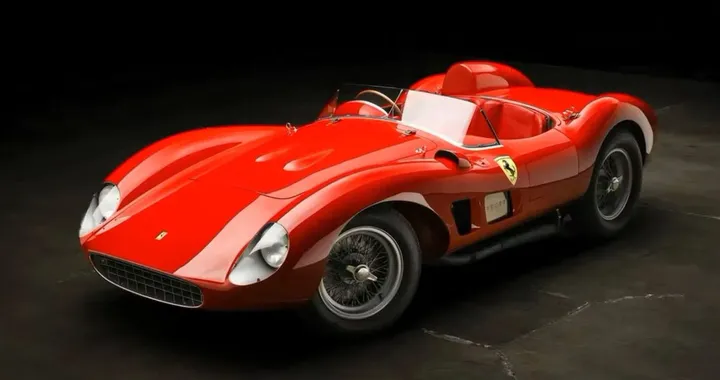Ferrari 500 TRC del 1957: il gioiello che incanta collezionisti e appassionati