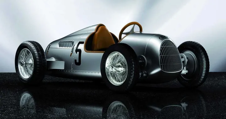 Da Audi, una splendida Auto Union... a pedali