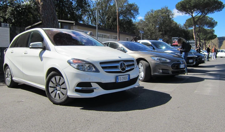 Mercedes Classe B Electric Drive al Raduno Interregionale Mobilità elettrica