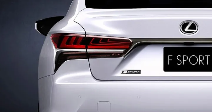 Lexus LS 500 F Sport: sarà svelata al Salone di New York