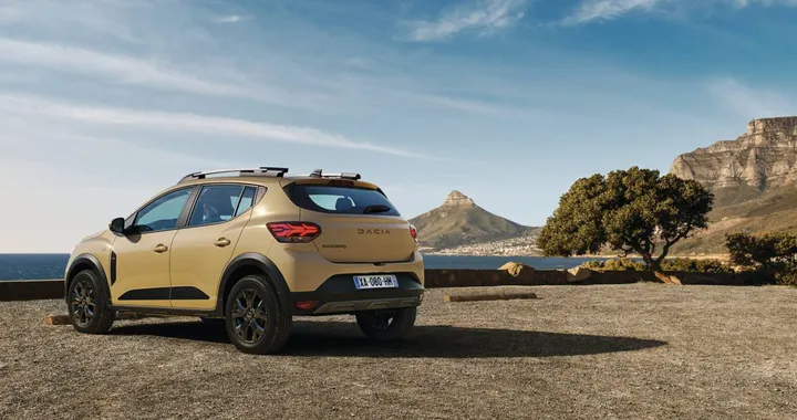 Dacia Sandero 2026: un restyling che punta all’ibrido