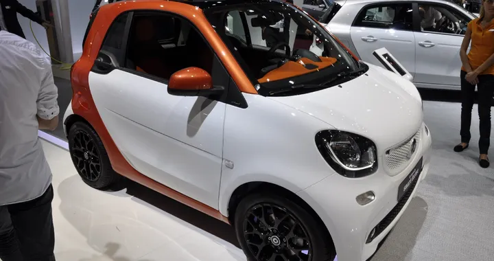 Smart Fortwo e Fourfour al Salone di Parigi