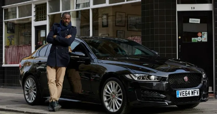 Jaguar XE: il viaggio da Londra a Berlino con Idris Elba