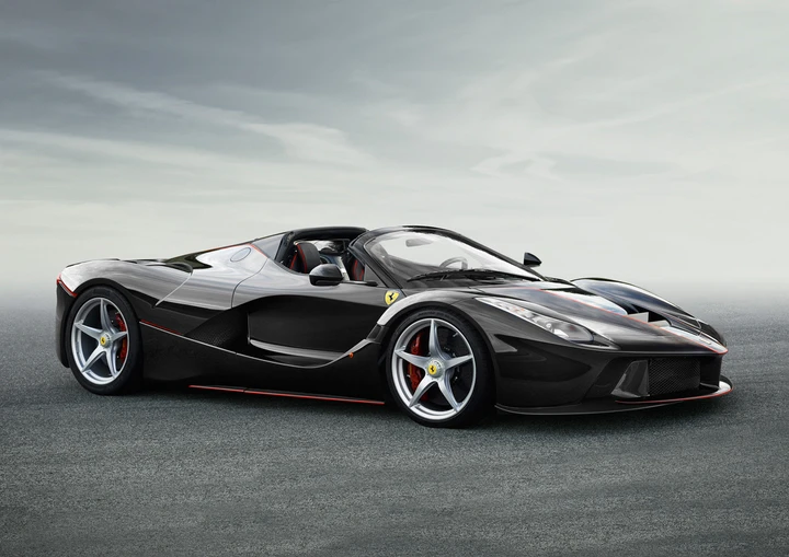 Ferrari LaFerrari Aperta: prime immagini ufficiali
