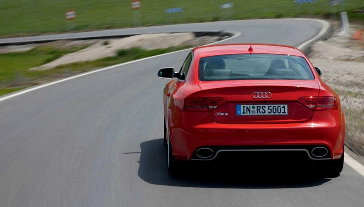 Audi RS5 Model Year 2011