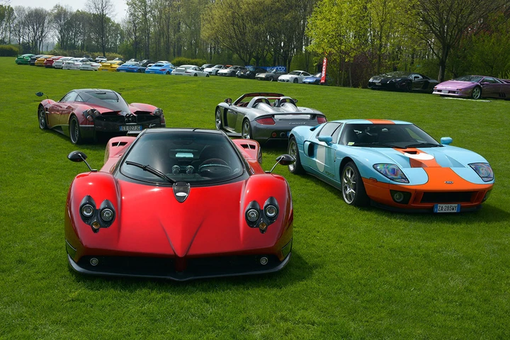 Cars and Coffee Brescia: un ritrovo per gli amanti di supercar